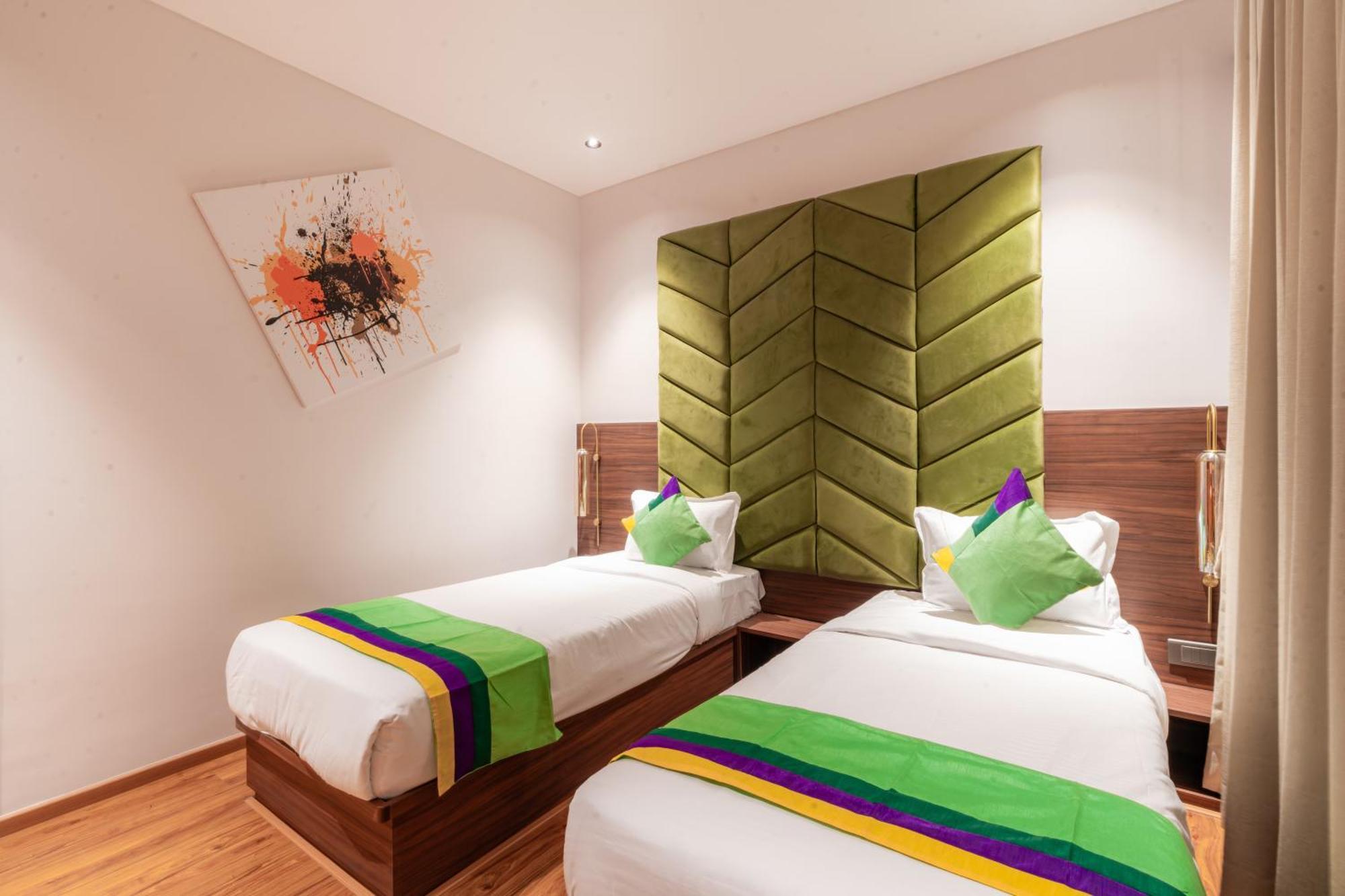 Treebo Premium Heritage Grand -Majiwada Thane Buitenkant foto