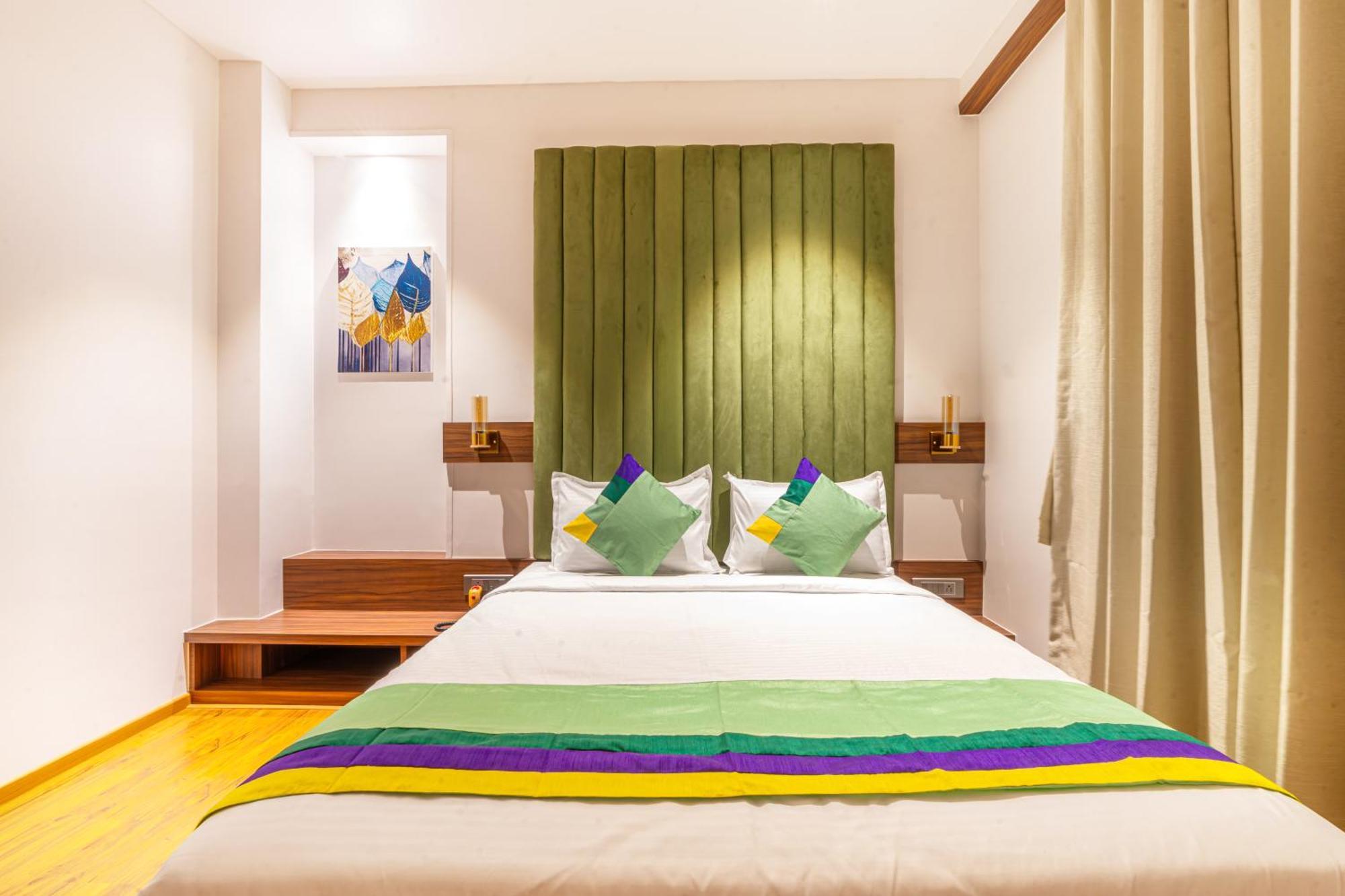 Treebo Premium Heritage Grand -Majiwada Thane Buitenkant foto
