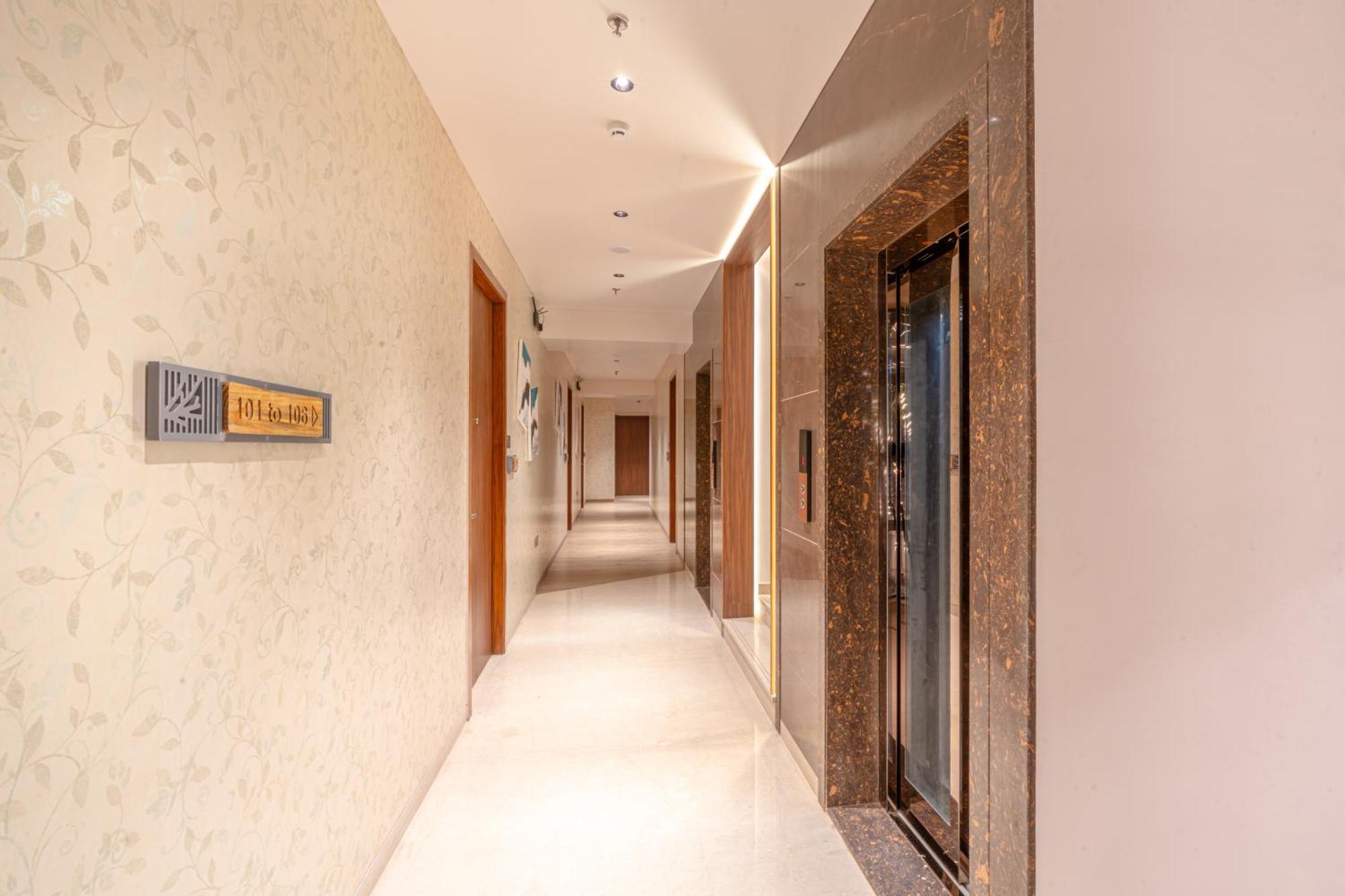 Treebo Premium Heritage Grand -Majiwada Thane Buitenkant foto