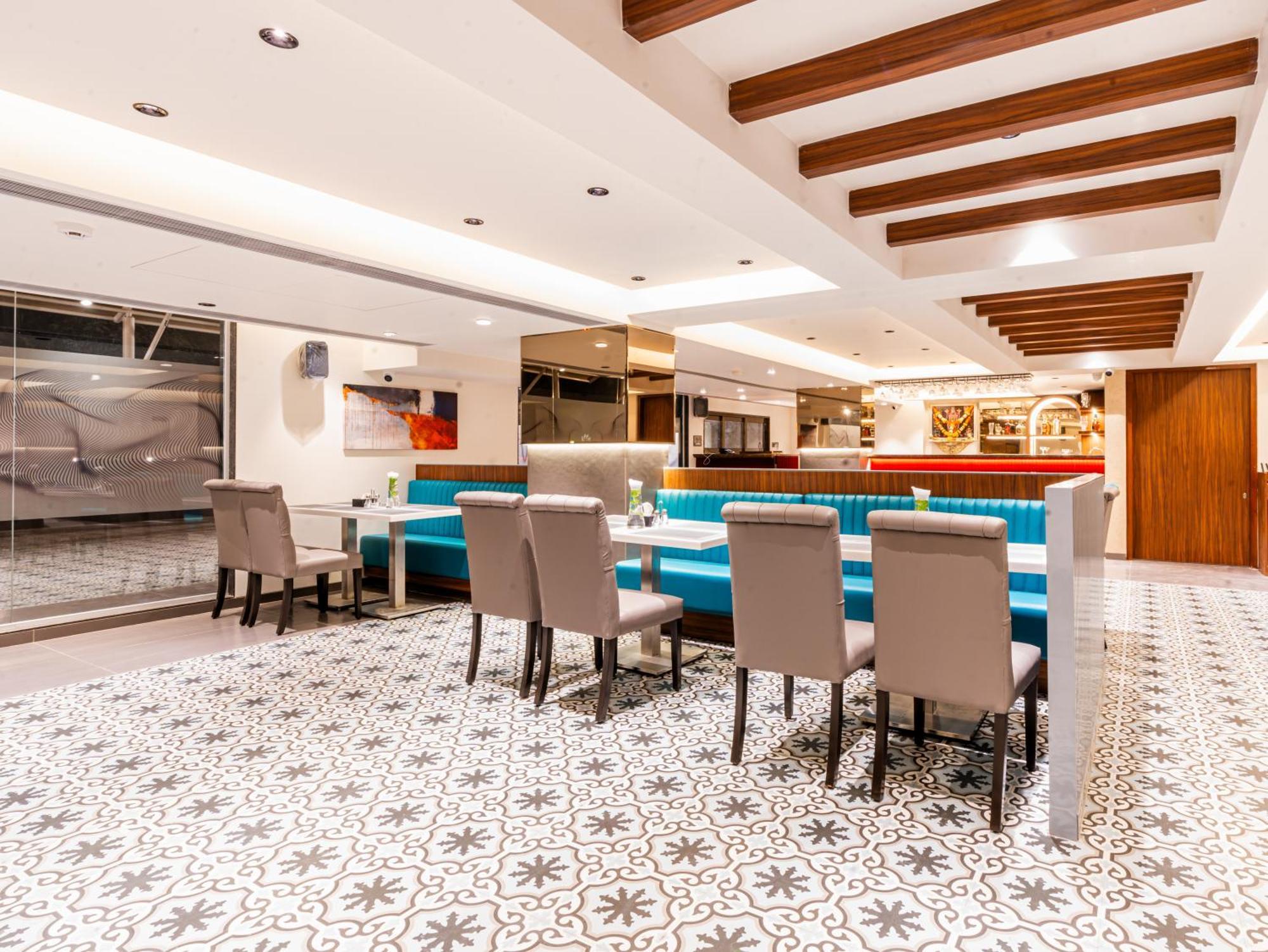 Treebo Premium Heritage Grand -Majiwada Thane Buitenkant foto